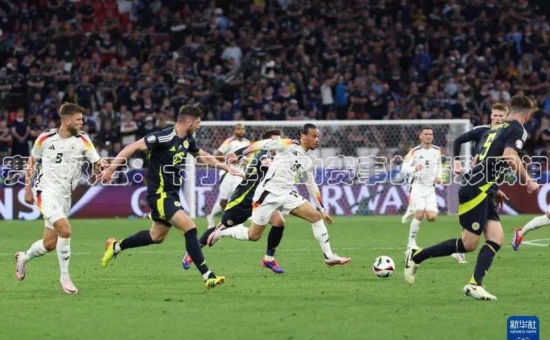 赛道风云：卡丁车运动赛事的精彩瞬间